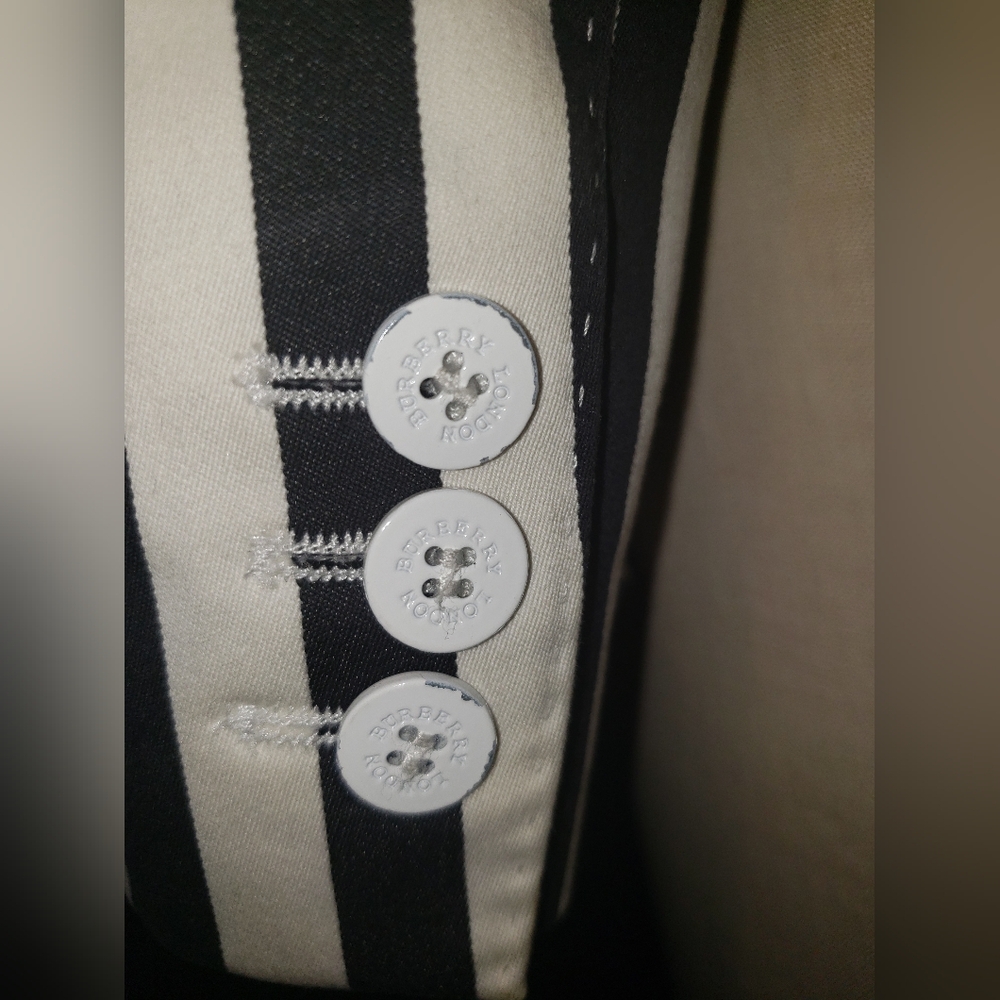 Burberry fitted pinstripe black & white single breasted multi pockets jacket